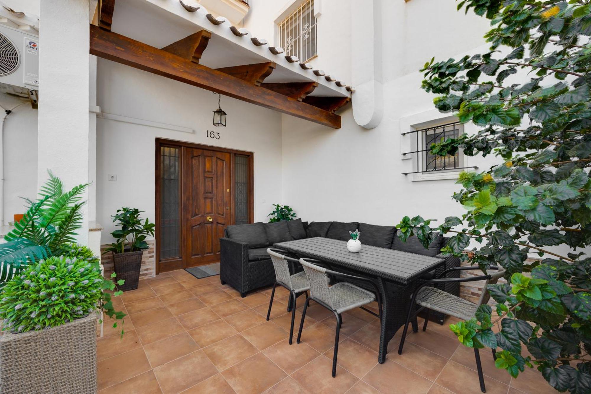 Cb Living - Cozy Condo With Patio, Playa Flamenca Dehesa de Campoamor (Orihuela Costa) Exterior foto